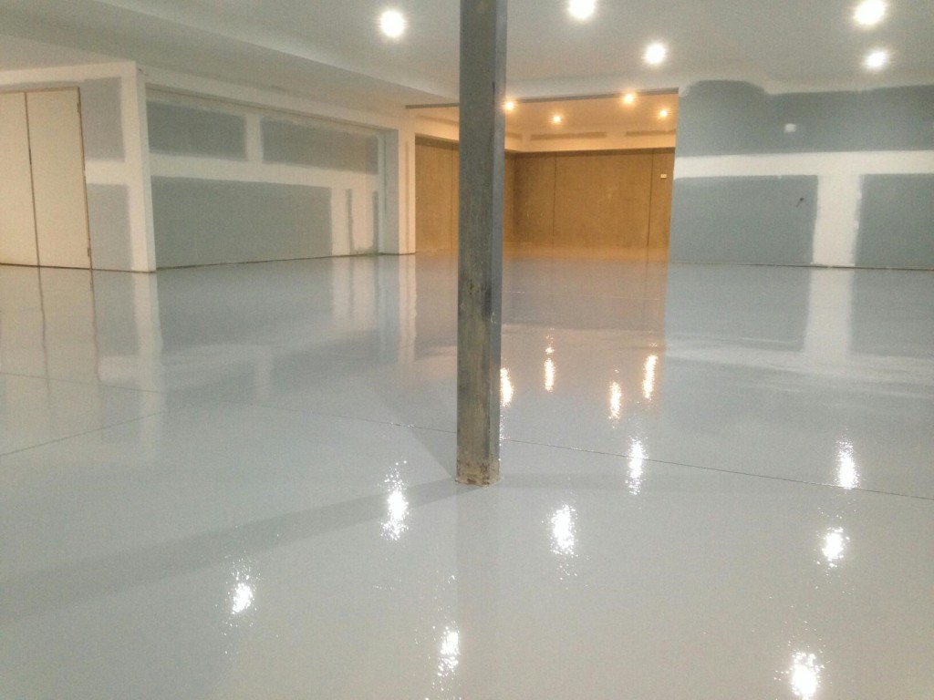 Flake Flooring 